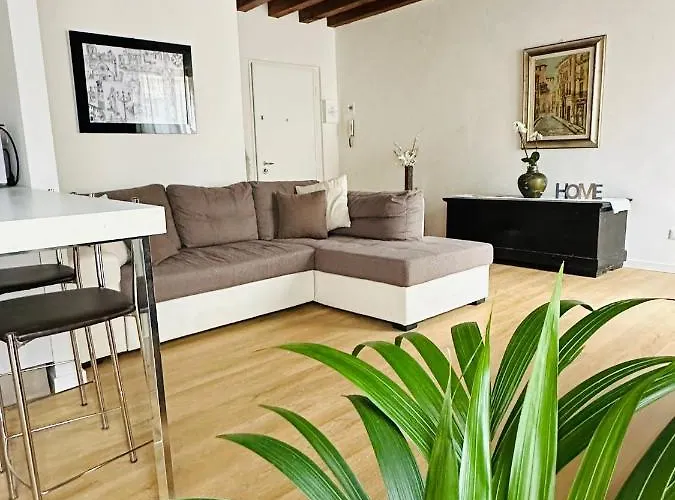 Arena House Sofia Appartamento *